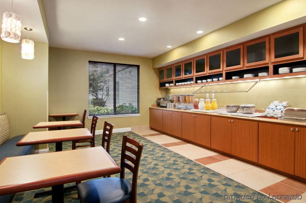 Hyatt House Houston Galleria Restoran gambar